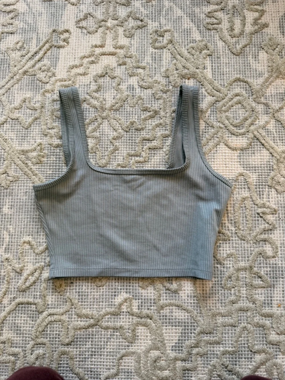 Hollister Short Crop Top - Picture 2 of 3